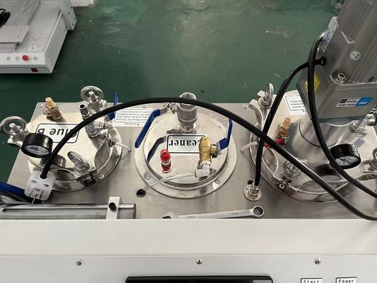 System zur Verteilung kleiner Mengen für 2-Teil-Klebstoffe Flexible Verteilmöglichkeiten