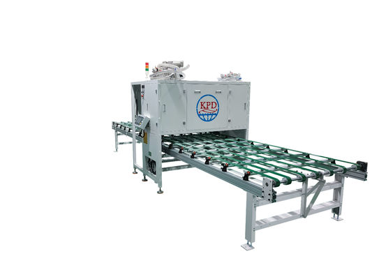 Automatische Klebe-Sprühlinie für Klebe-Aluminium-Honeyblock-Panel Schaum-Panel