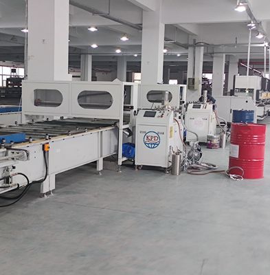 2k Epoxidharz-Sprühmaschine für Honigstockplatten schnelle und präzise Anwendung