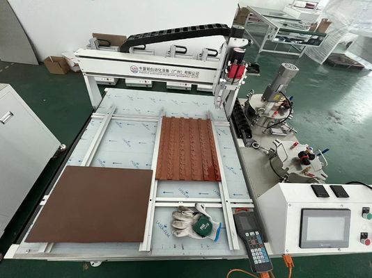Elektrisch angetriebene Klebe-Potting-Maschine für LED-Treiber-Potting-Lösung