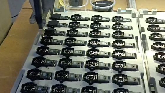 Professionelle und kompakte Kernkomponenten Pumpe PCB-Potting-Maschine für EMV-Filter